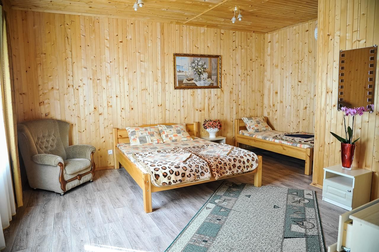 Отель Katrin Hotel Бердянск