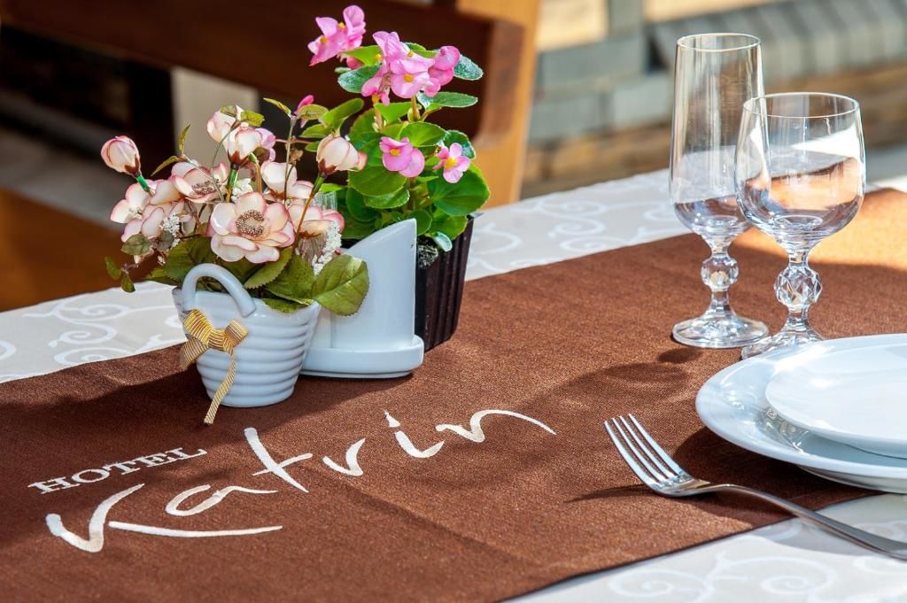 Отель Katrin Hotel Бердянск