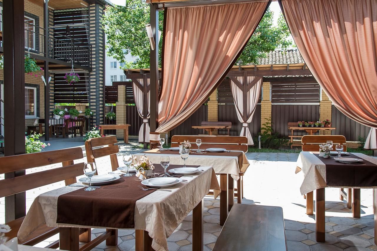 Отель Katrin Hotel Бердянск
