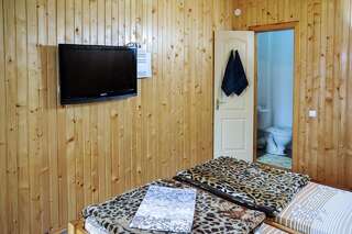 Отель Katrin Hotel Бердянск Двухместный номер с 2 отдельными кроватями-4