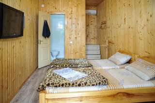 Отель Katrin Hotel Бердянск Двухместный номер с 2 отдельными кроватями-7